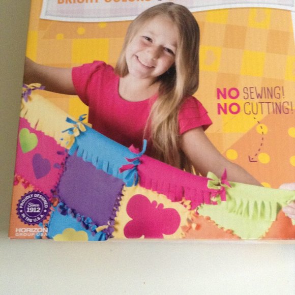 NEW QUILT MAKING KIT PLUS BONUS EARRING SET - Picture 8 of 12